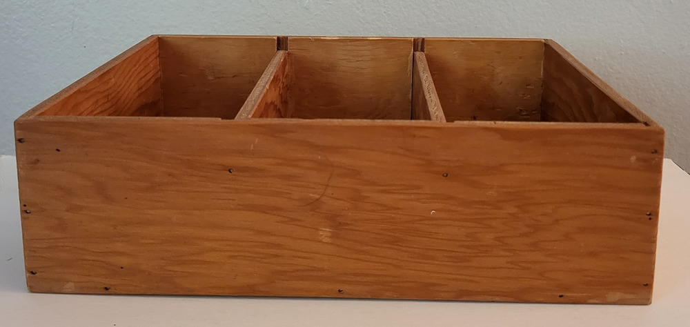 VTG SMALL WOOD DISPLAY CASE BOX COLLECTIONS 3 SHELF CURIO ORGANIZER 7 X 9 X 2.5"